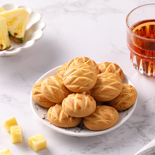 美味栈(YUMMYHOUSE)进口995g一整箱香港零食组合